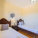 Pinheiro Villa *