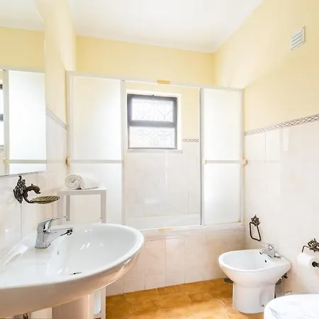 Pinheiro فيلة البوفيرا